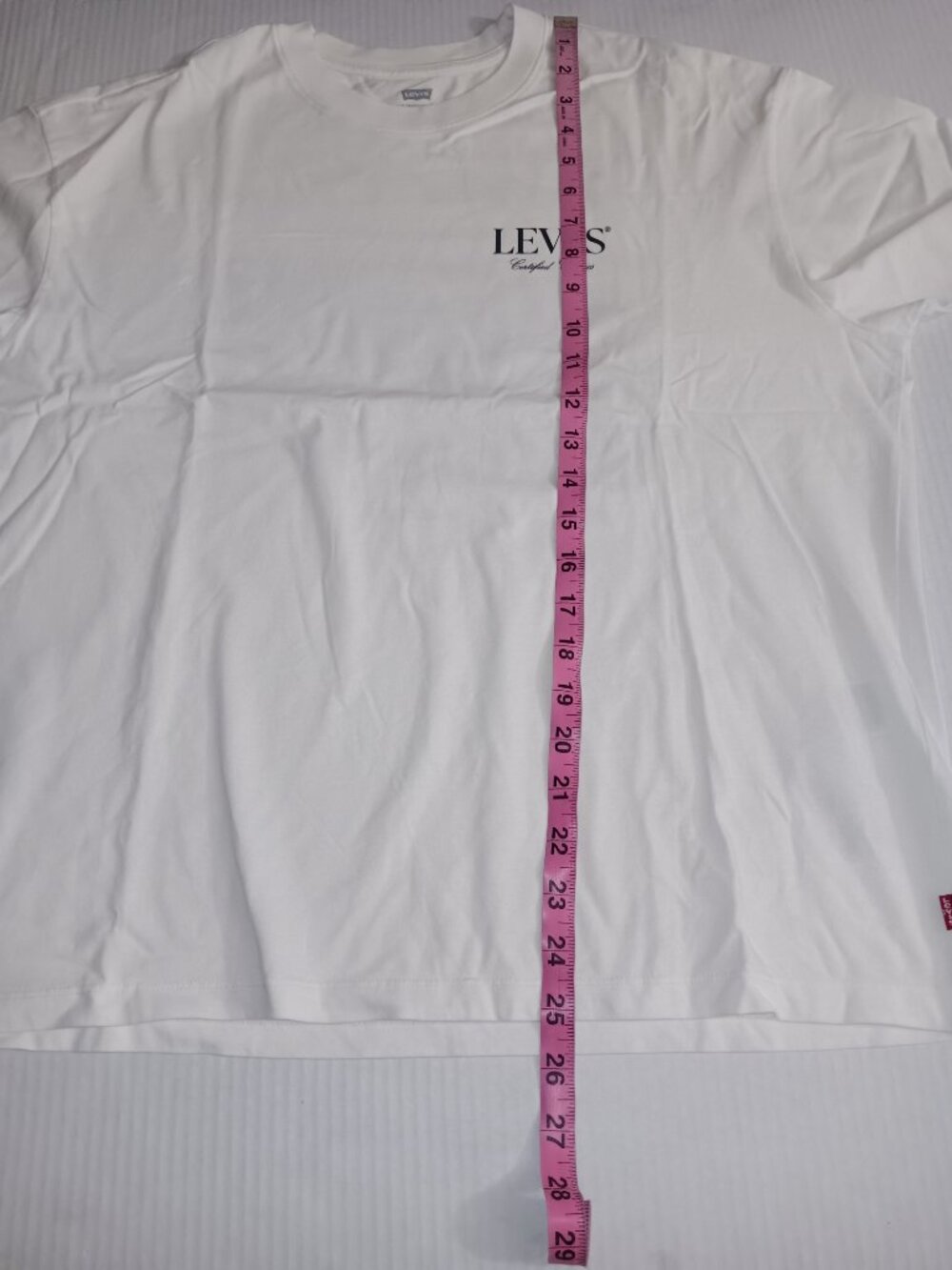 (NWOT)LEVI'S CERTIFIED CLASSICS SINCE 1873 BOXY FIT GRAPHIC T-SHIRT - Picture 5 of 8